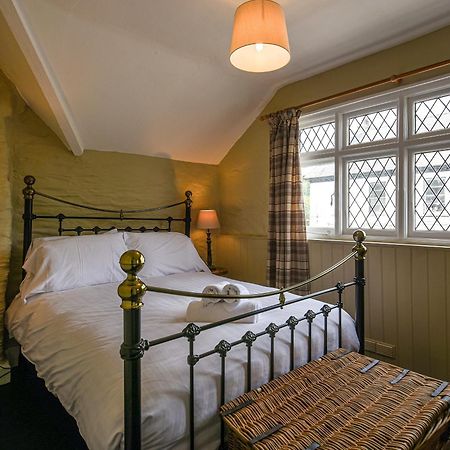 Вилла Bwthyn Llys Machynlleth Old Court House Экстерьер фото