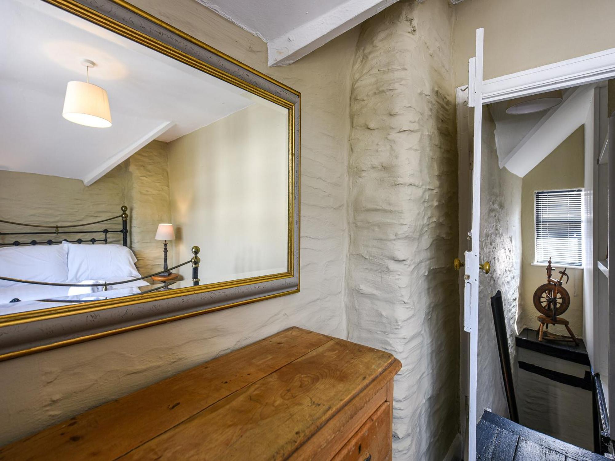 Вилла Bwthyn Llys Machynlleth Old Court House Экстерьер фото